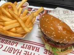 -The Habit Burger Grill 哈比特汉堡(爱琴海店)