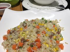 -绿茵阁(体育西分店)