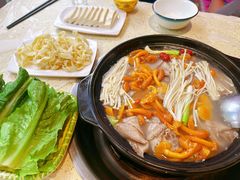 -九寨特色牦牛肉汤锅 羊肉汤锅