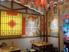 -有红鸡毛店·砂锅菜(抚琴夜市店)