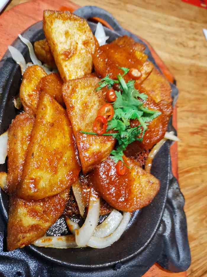 老胖串店(阳光100店)-"开在家楼下的老胖串店,是济南三大烧烤之一.