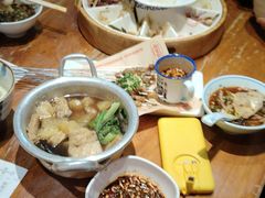 -怪噜范·老贵阳街头名小吃(鸿通城店)