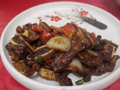 风味牛仔骨-小蓝鲸湖北菜(八一路店)