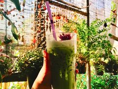 -Tikky Cafe