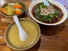 -朱大嘴肥肠血旺(福字街店)