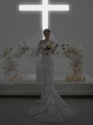 -都市丽人婚纱摄影