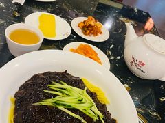 -桃园中华料理炸酱面(燕儿岛路店)