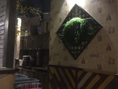 -春天里·老街坊餐厅(港隆广场店)