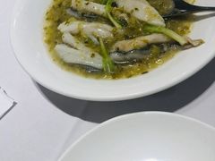 雪菜烧小黄鱼-新吉士·上海菜(浦东LCM置汇旭辉店)