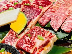 -炼火烤肉店