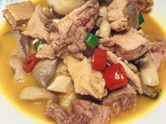 -魏铭鱼头捞饭(晋阳路店)