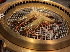 -铭牛烧肉·和牛海鲜自助(高新月牙湖店)