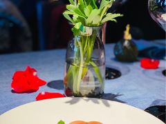 -弦月窗LUNETTE BY AMANDA(复兴路店)