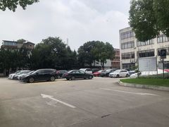 -沪东工人文化宫-停车场