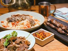 -塔哈尔·新疆盛宴(城西银泰店)