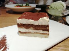 -必胜客(港城新天地店)