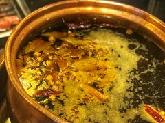 经典红锅-镇江龙·火锅串串(武侯祠店)