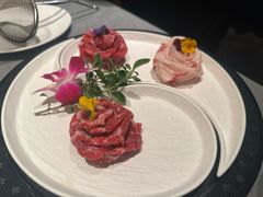 -左庭右院鲜牛肉火锅黑金店(陆家嘴中心店)
