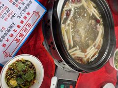 -花苑美食横琴生蚝火锅(拱北粤华路店)