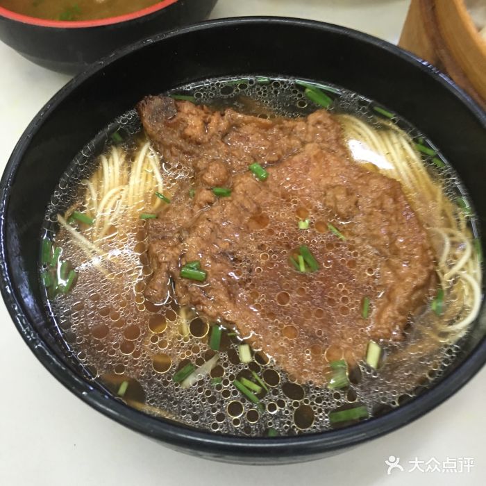大排汤面