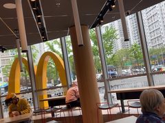 -麦当劳(北苑秋实路店)