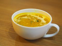 南瓜汤-HELLO 27 意面·沙拉·帕尼尼