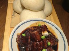酒酿馒头红烧肉-四灶儿·2005地道杭帮菜(杭州鼓楼1店)