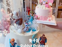 冰雪奇缘-兔子妃私人定制蛋糕(城南花苑南区店)
