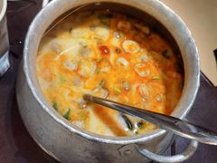 冬阴功-大头虾越式风味餐厅(光明广场店)