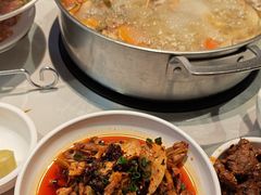 -俏牛哥鲜牛肉牛肆馆(重庆天地店)