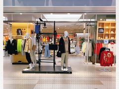 -美特斯邦威(新天地购物中心店)