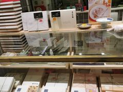 面包甜点陈列柜-阮大兴糕团(杭州西湖银泰百货店)
