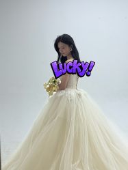 -MAO亲爱的猫婚纱摄影工作室