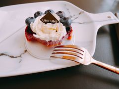 -UNI UNI(环亚凯瑟琳店)