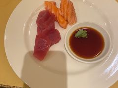 -怡咖啡海鲜自助餐厅(浦东香格里拉店)