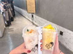 -喜茶(深圳万象城黑金店)