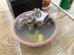 -瑞霖·隆江猪脚饭
