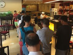 等位区-马凯餐厅(长椿街店)