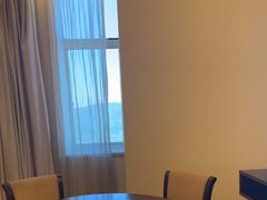 -广州中心皇冠假日酒店