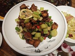 -苹果树下艺术餐厅(宋庄店)