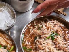 -正宗杨记普洱酸醋米线(总店)