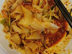 -汗腾格里·风味餐厅(新疆驻京办店)