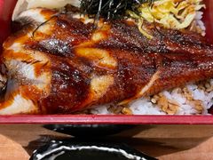 -鸟鸣门屋台料理(金帝银泰店)