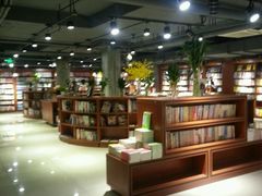 -新华书店(印象城店)