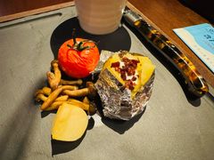 -恰餐厅及酒吧 CHAR Bar & Grill (北京丽都皇冠假日店)