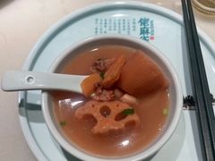 -佬麻雀·剁椒鱼头(京基KK One店)