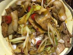 酱爆回锅肉-胡师傅三下锅(汽车站店)