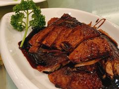 特色酱鸭-光明邨大酒家(淮海路店)