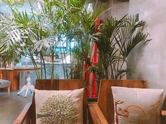 -HIGH FIVE哈福手工汉堡(桂林路店)