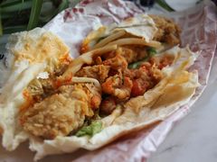 吮指十三鲜小龙虾烤鸡堡/鸡肉卷-肯德基(新阳光店)